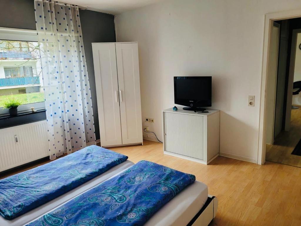 Appartment In Walldorf Mit Schlafzimmer, Kueche Und Bad Екстериор снимка